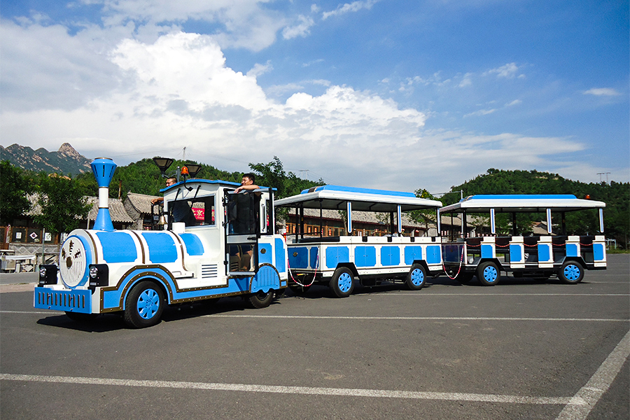 20座敞開(kāi)式經(jīng)典大型無(wú)軌觀光列車