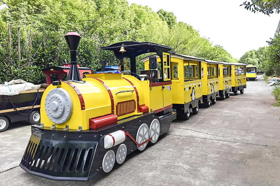 4座經(jīng)典公園巡游系列列車